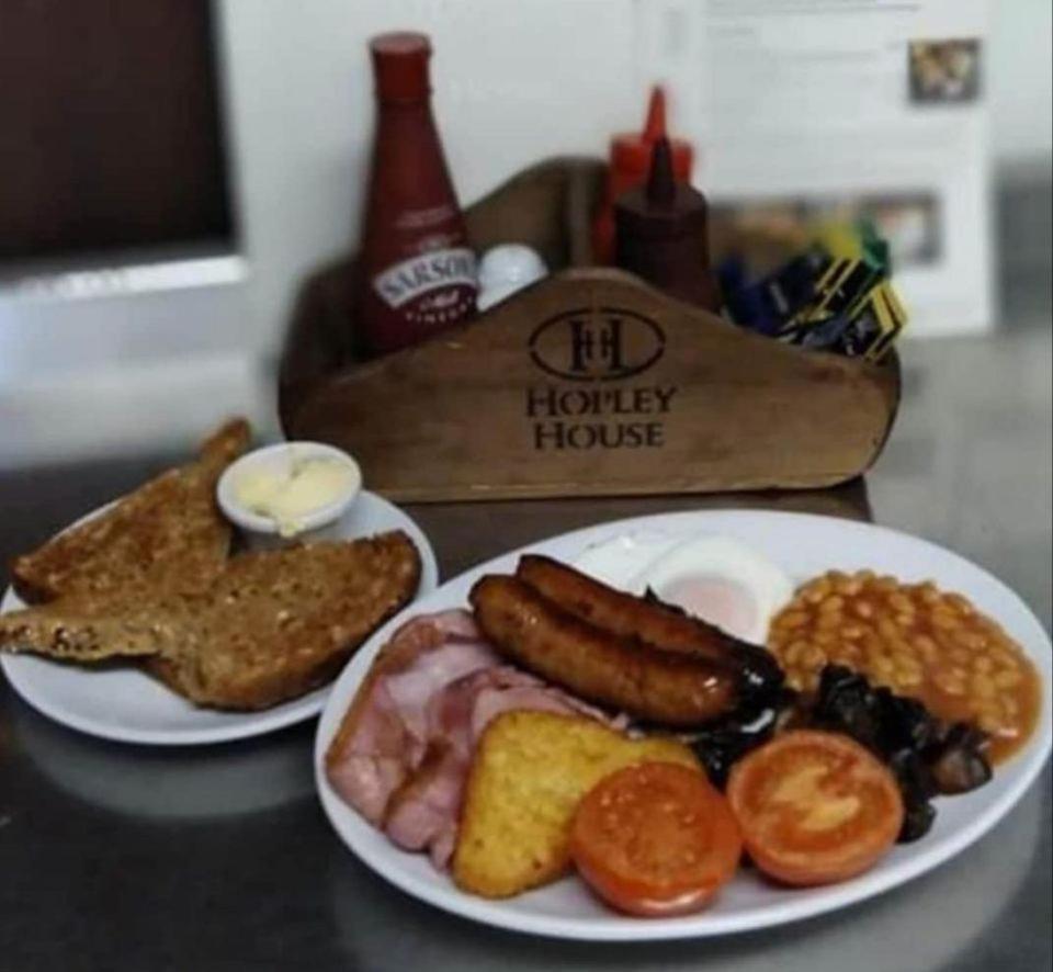 ミドルウィック Hopley House Bed & Breakfast エクステリア 写真